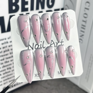 Handmade Press on Nails Sweet Cool Spice Girls Style Fake Nails Wearable Punk Metal European Long Almond False Nails for Girls