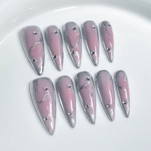 Handmade Press on Nails Sweet Cool Spice Girls Style Fake Nails Wearable Punk Metal European Long Almond False Nails for Girls